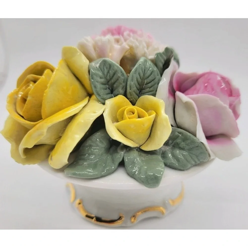 Dresden Porcelain Pink And Yellow‎ 3D Roses Compodimate